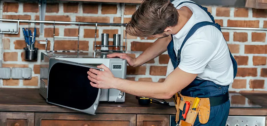 In-Home Microwave Repair in Imperial Beach