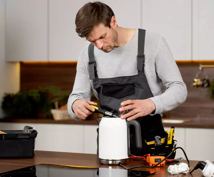 Skilled Blender Technicians: Your Small Appliance Repair Experts for Imperial Beach, CA